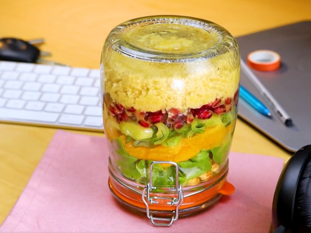 Couscous-Salat To Go im Glas: perfekt für unterwegs