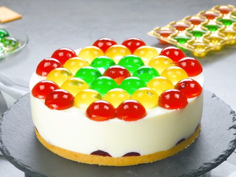 Frischkäsetorte mit Wackelpudding