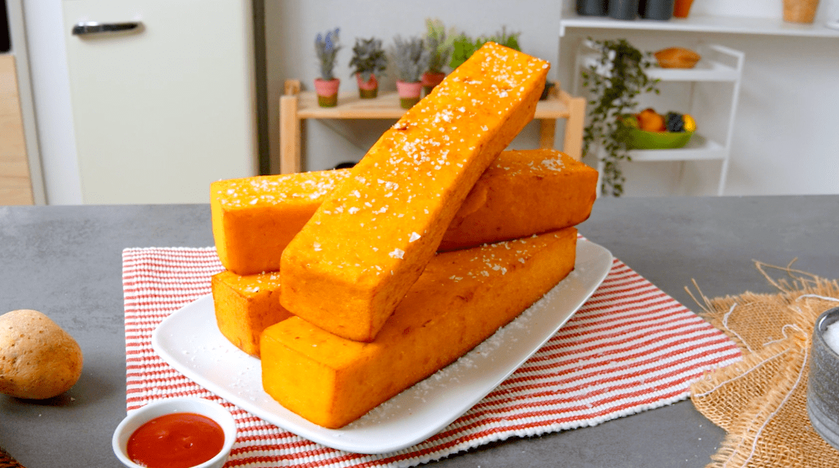 Selbst gemachte Pommes in extragroÃŸ mit FÃ¼llung