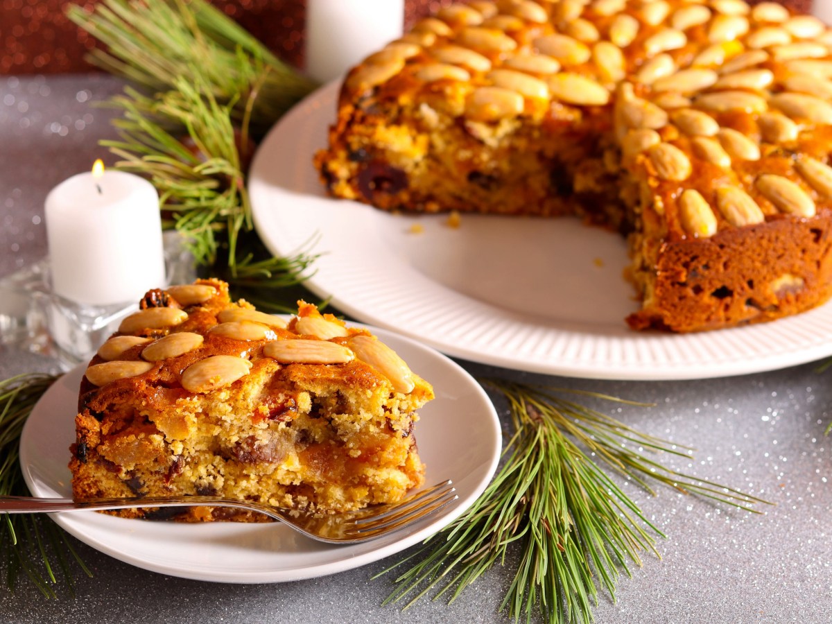 Dundee Cake: weihnachtlicher Traditionskuchen aus Schottland